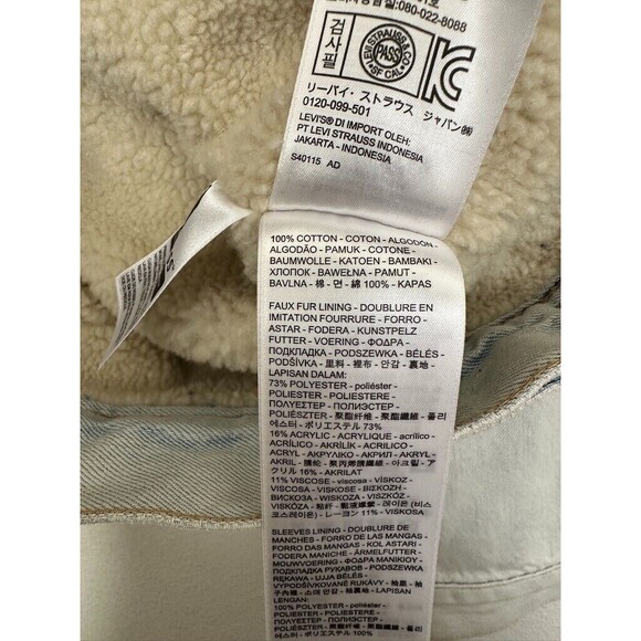 Levis Ex-Boyfriend Sherpa Lined Studded Stars Denim Trucker Jacket Women Medium - Picture 7 of 13